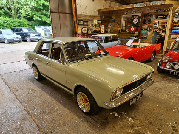 1971 Ford Cortina