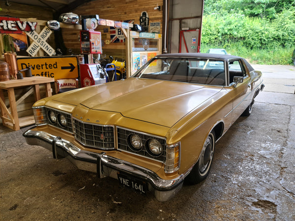 1973 Ford Brougham V8 - Californian Car