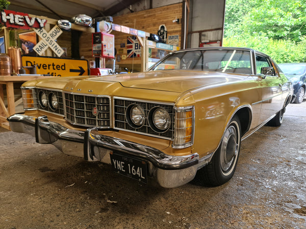 1973 Ford Brougham V8 - Californian Car